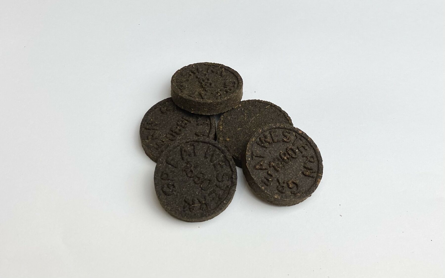 Чайные монеты с плантации Грейт Вестерн